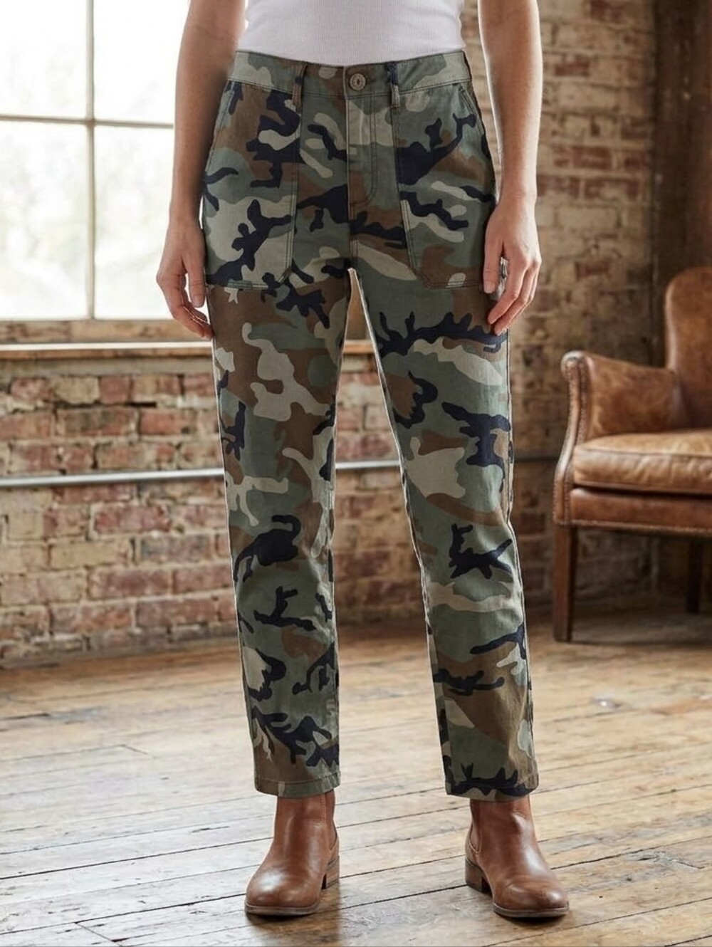 Sanctuary (from Anthropologie) Standard Surplus Camo Straight Leg Pants Size 28